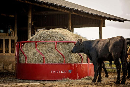 Tarter Titan Cattle Feeder with Hay Saver